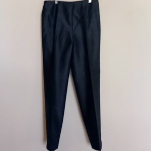 Neiman Marcus size 6 pants, like new